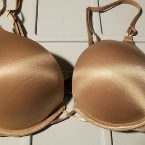 Nude Victoria Secret Bombshell Bra